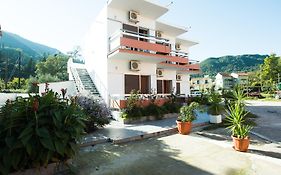 Sunlight Hotel
